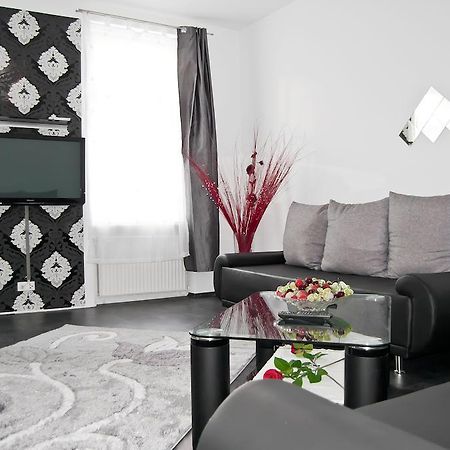 Royal Resort Apartments Westbahnhof Viena Cameră foto