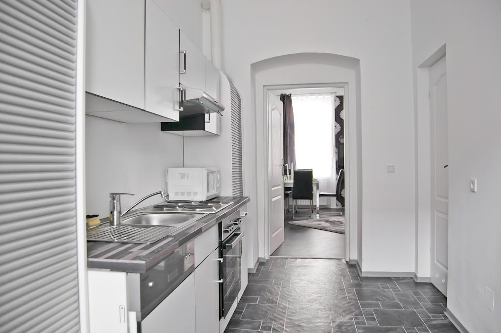 Royal Resort Apartments Westbahnhof Viena Cameră foto